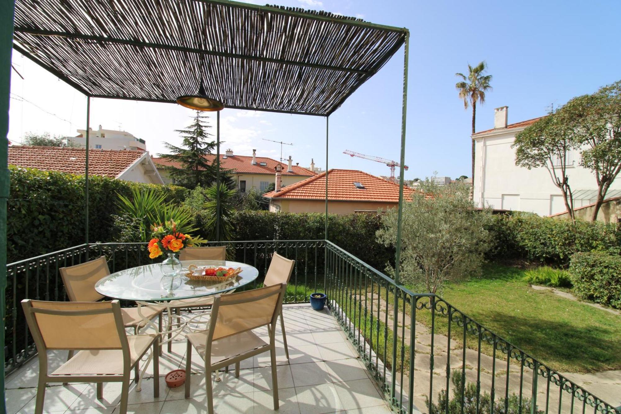 Villa Cottage Reine, Rc Jardin Cannes Exterior foto
